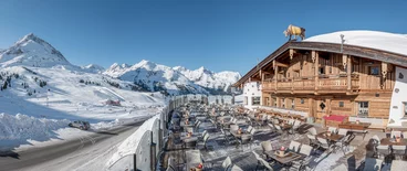 Panorama der Sonnenterrasse im Winter